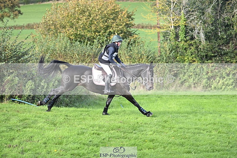 251024A-151104-13383 - C-230-Ciara.O.Connor
