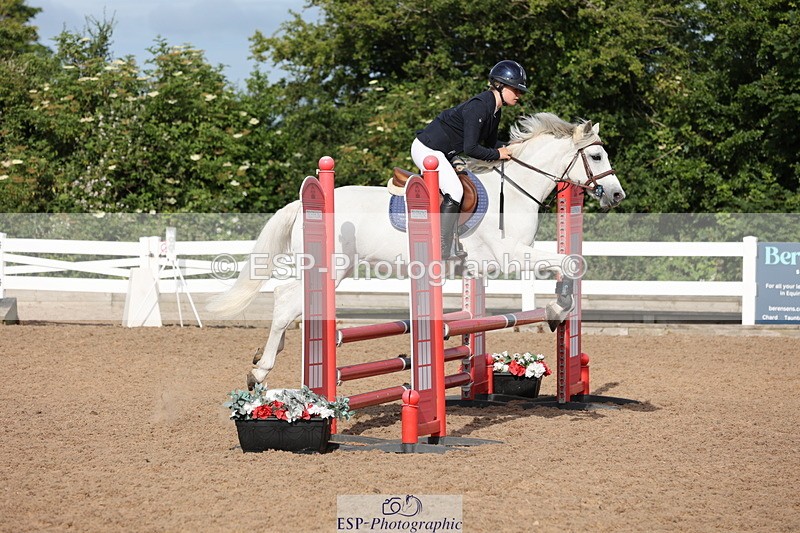 240629A-084456-02690 - Cls 16 British Novice and 80cm Open