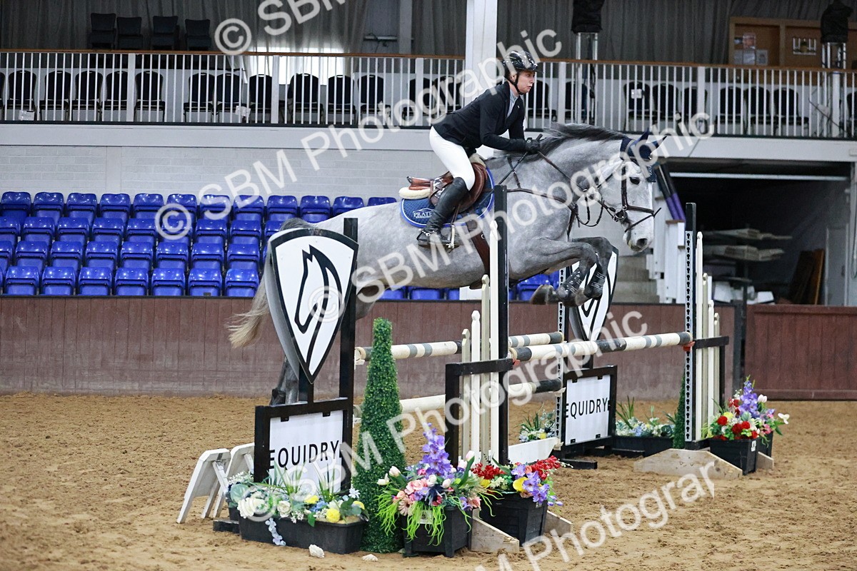 SBM_004396 - Class 17 - Senior Newcomers - 1.10m