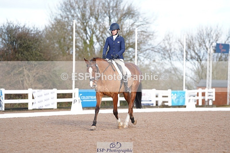 241214-110148-00294 - 110-Wendy.Walrond-Legend.L