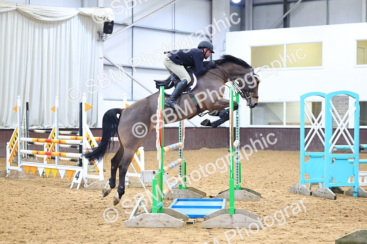 SBM_001209 - Class 4 - Senior Newcomers - 1.10m