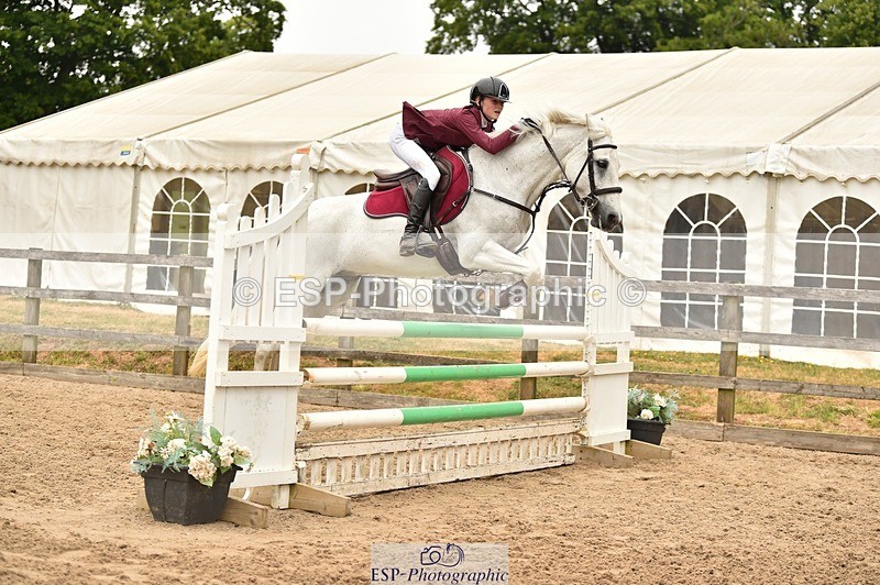 230618-142234-12897 - Cls 25 Pony Foxhunter & 1.10m Open