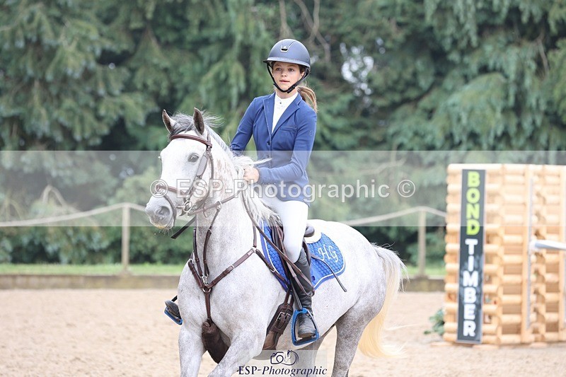 230618-090744-09473 - Cls 19 Pony Intro 1m