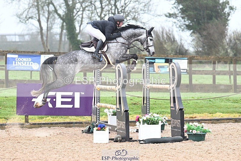 260327-121057-00686 - Cls 3 Foxhunter