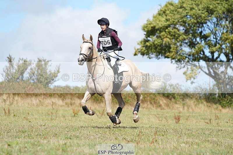 250831-144233-10796 - O-705-Imogen.Knight