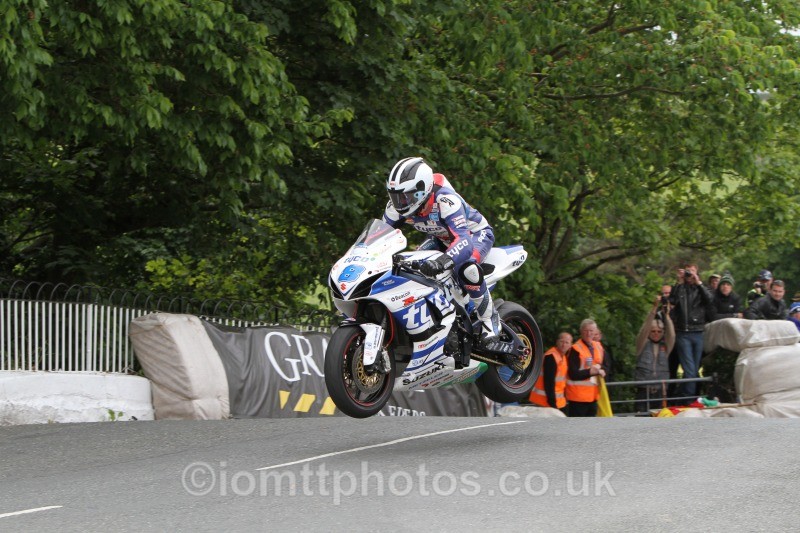 William Dunlop Suzuki / Tyco Suzuki - Monster Energy Supersport Race 2