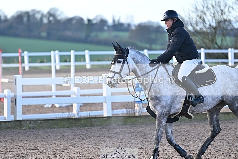 251126-100748-00112 - Cls 0 + 1, Clear Round, British Novice and 90cm