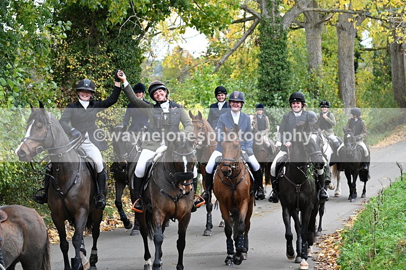 WJ7_7223 - Walk Home..