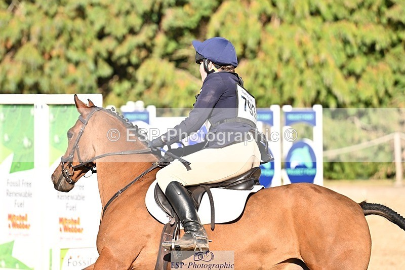 250823A-173624-33946 - PC80 Jump Off