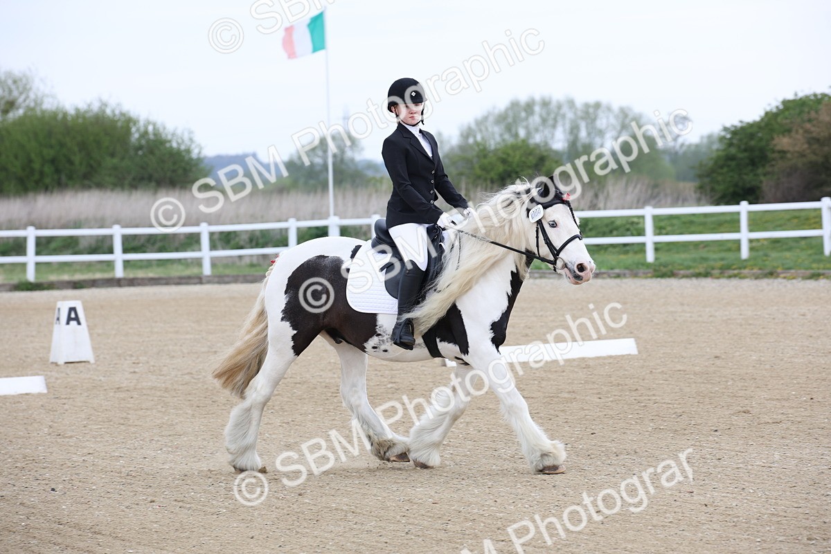 SBM_006334 - Class 1-3 - Intro 1 Lead Rein-Intro 4
