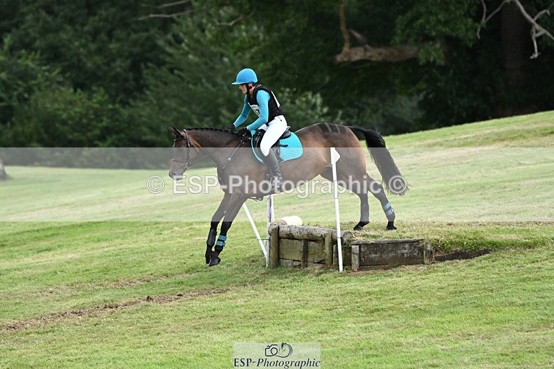 240825X-175819-38088 - 80cm XC 17.30 to End