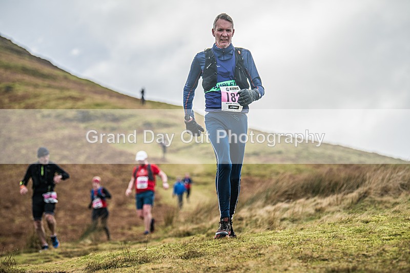 BOS-863 - Kong Running B.O.S. (Barrow, Outerside, Stile End) Fell Race Saturday 24th January 2026