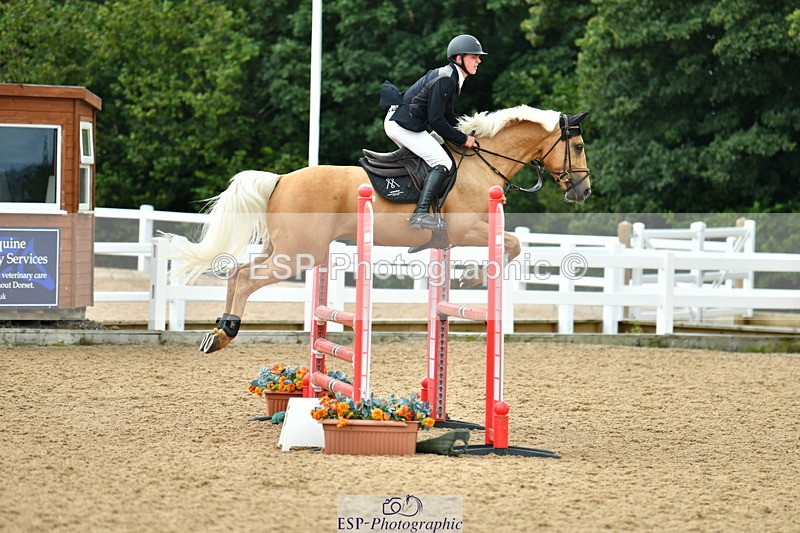 230813A-104426-11529 - Cls 40 A&B Senior Discovery & 1m Open