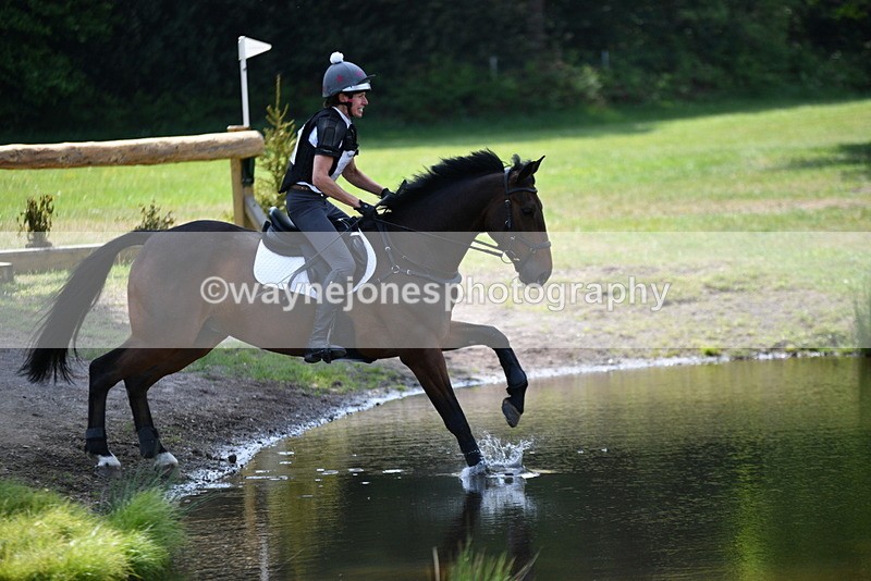 WJ5_5764 - Tweseldown 3-Phase Training (XC) 19-05-25