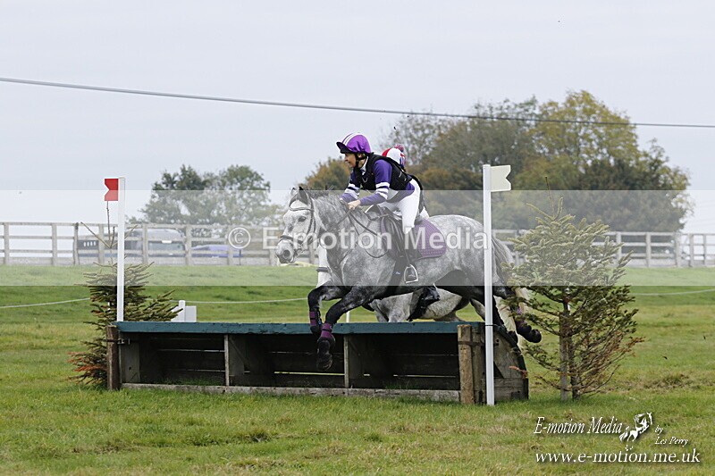 WWHT 181020 WWHT 181020 805 - WWEC Novice Pairs (0.80m) 18/10/20