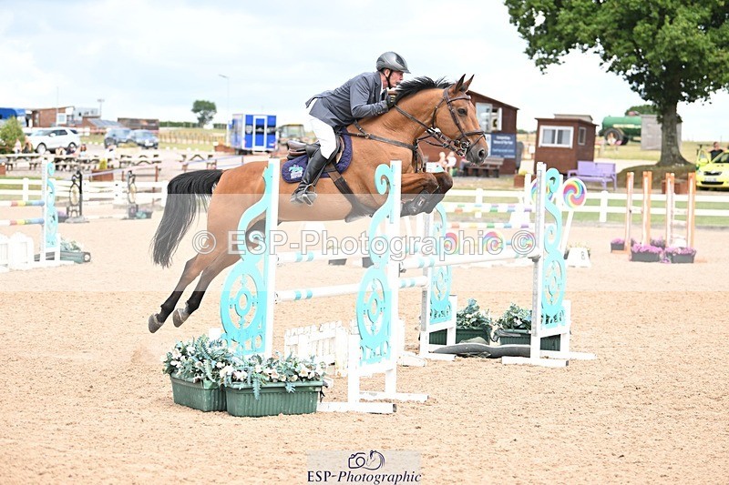 250723-141307-00948 - Cls 4 Newcomers and 1.10m