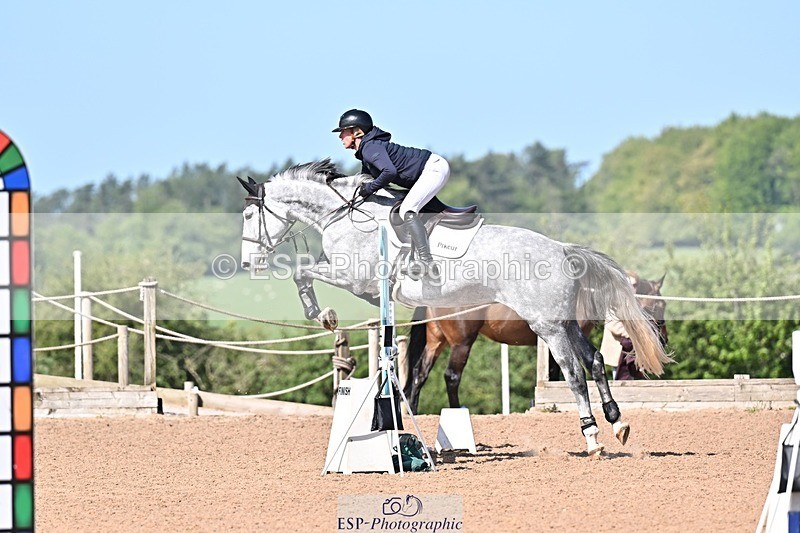 260429-105219-00113 - British Novice and 90cm Open