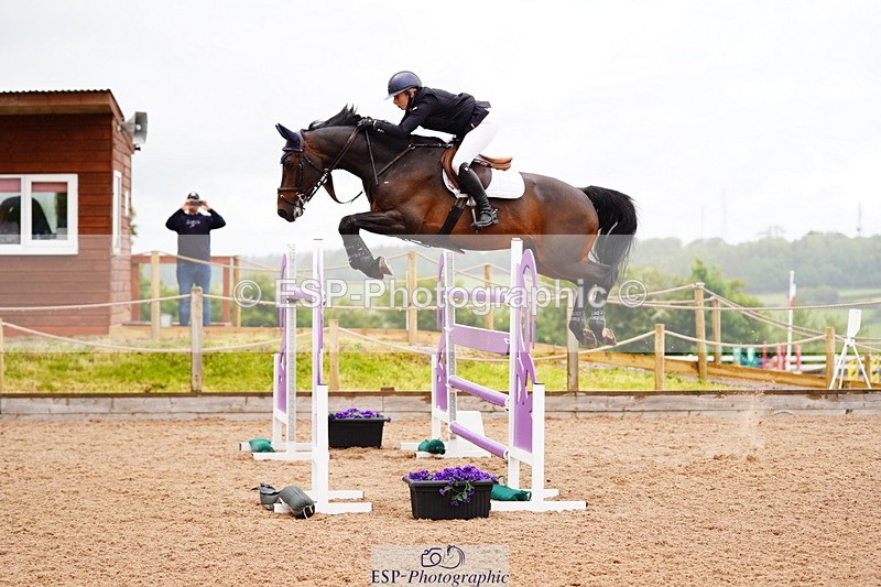 240526A-132710-08383 - Cls 27 Chard Equ May Grand Prix