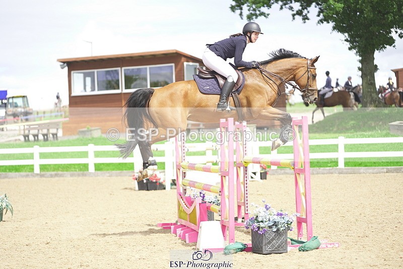 230729A-143812-06615 - Cls 24 1.05m Amateur Quali