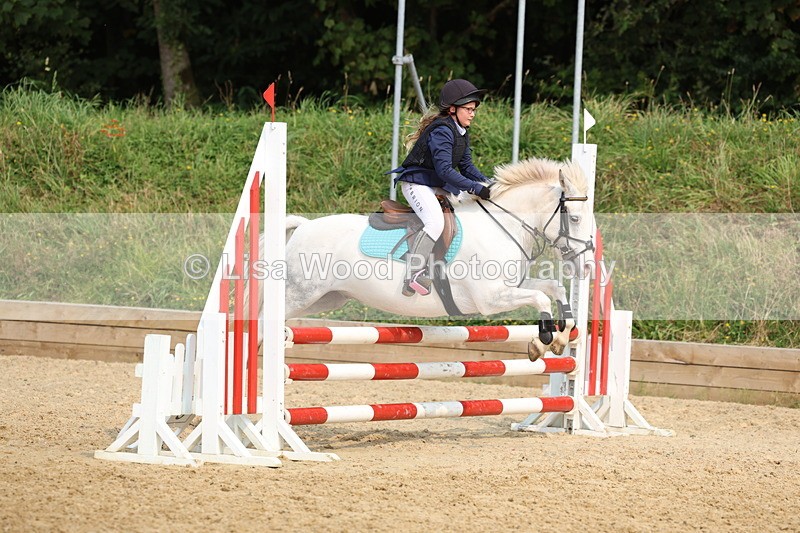 3E7A2884 - Class 11: Junior 70cm