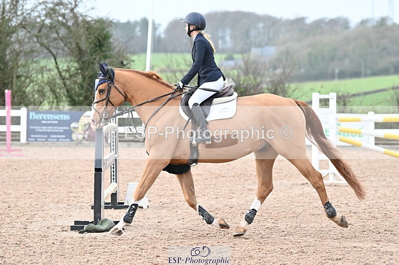 231208A-134119-00965 - Cls 6 Foxhunter & 1.20m Open
