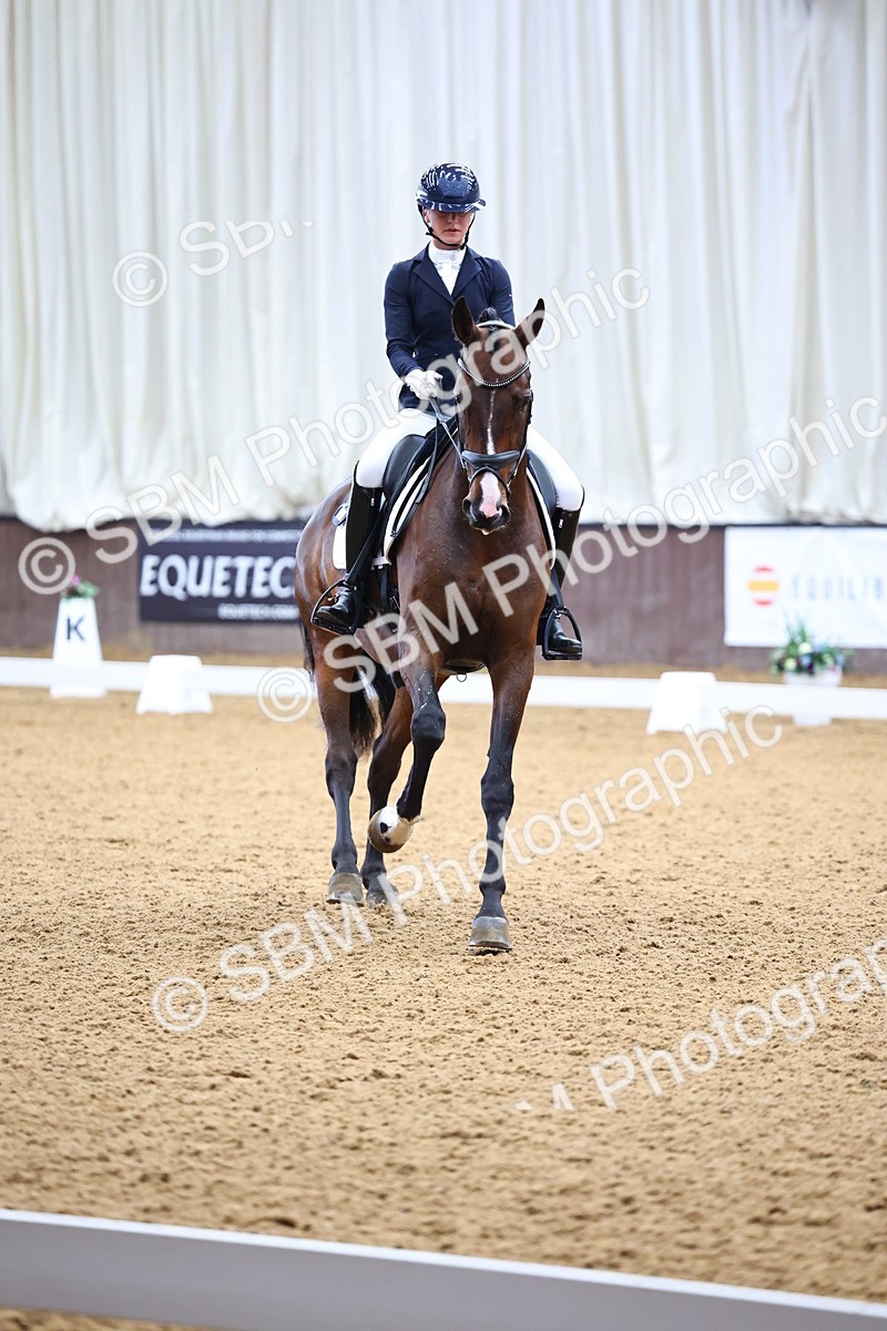 SBM_005561 - Class 5 - Novice 6 - 9.30-10.33