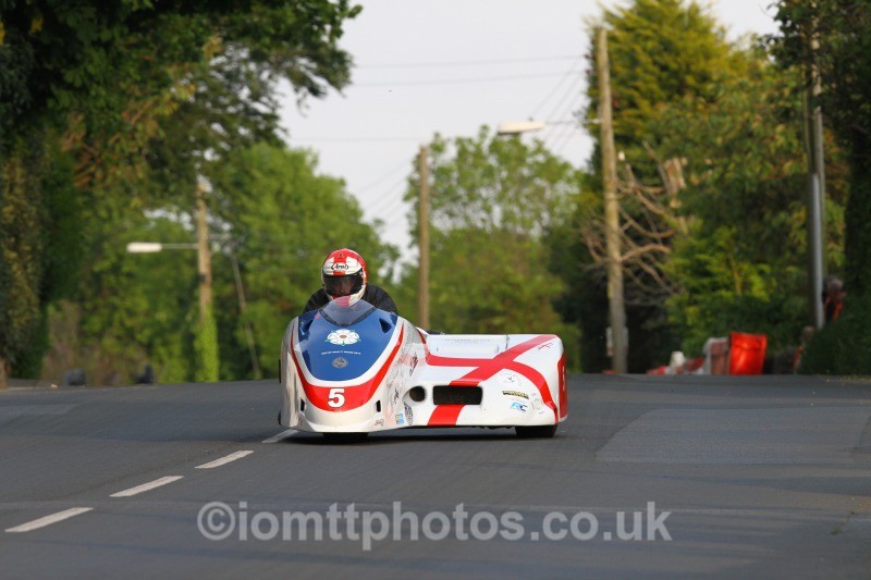 TT148519 - Tuesday Practice - Sidecars