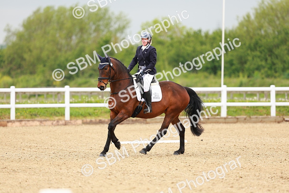 SBM_004661 - Class 15 - Novice 5