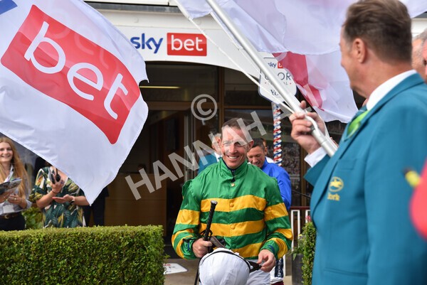 yr20082022r4-91 - Race 4 3.35pm Sky Bet Ebor