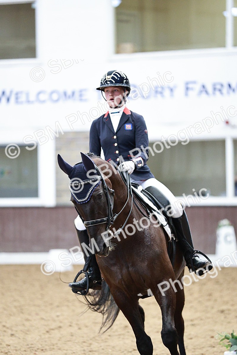 SBM_006413 - Class 16 - Advanced Medium 5 - 16.02-17.22