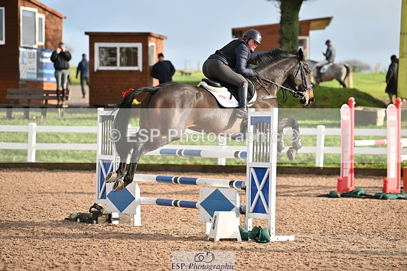 231209A-113105-01651 - Cls 11 Snr 1.05m Open