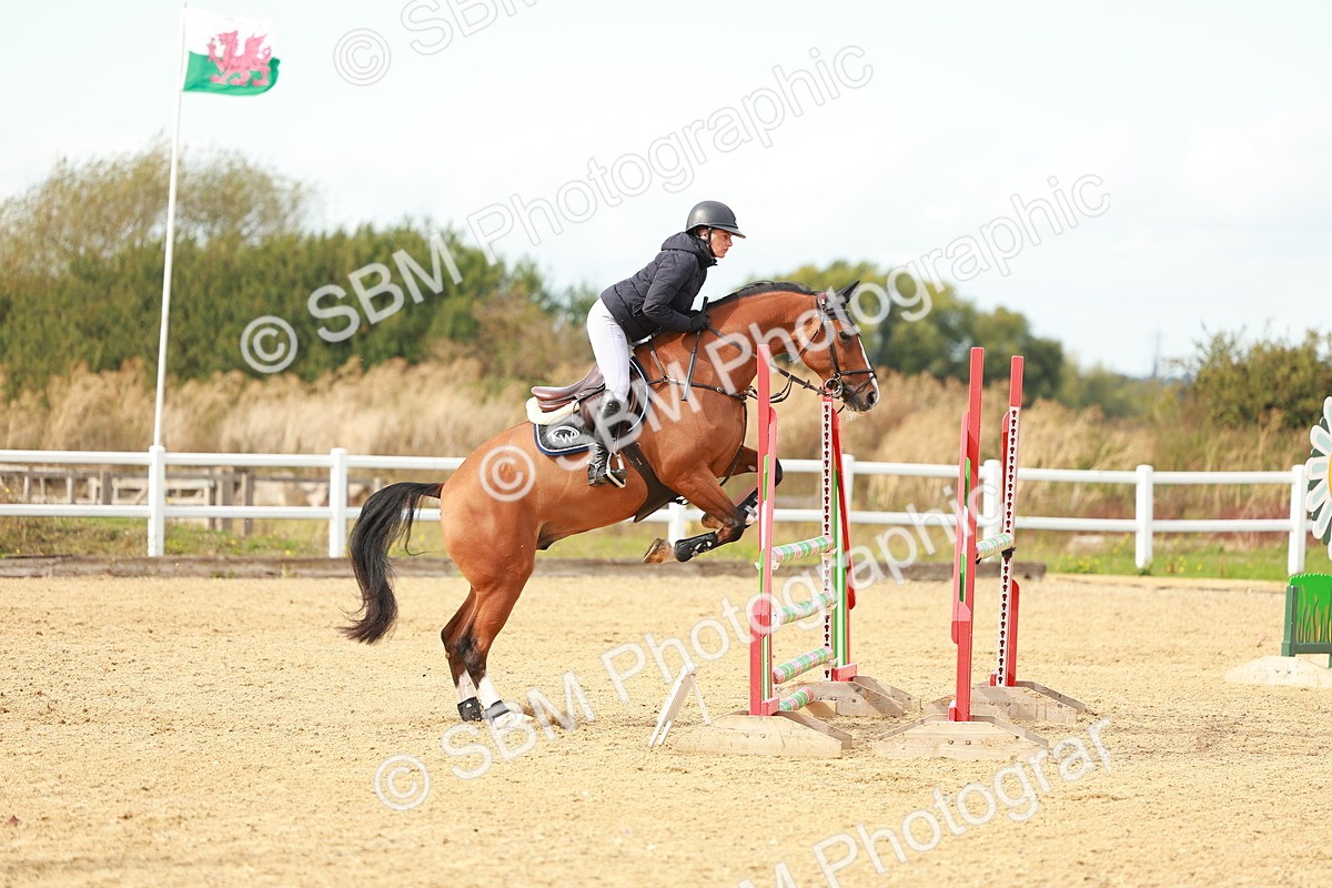 SBM_001683 - Class 4 - Senior Newcomers - 1.10m