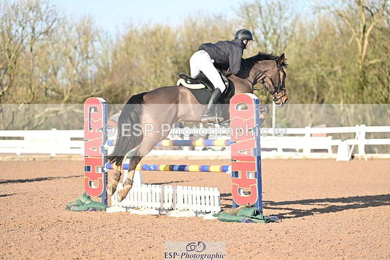 231210A-132133-02565 - Cls 20 Newcomers & 1.10m Open