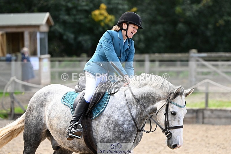 251004A-140926-01458 - Classes 6 & 7 60cm