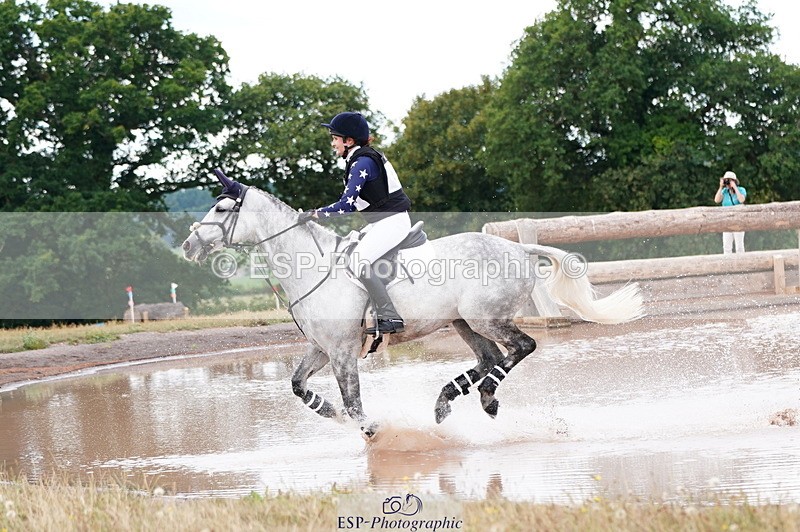 250802A-125442-04179 - B-054-Sophie.Aldrich-SHANNONDALE.MUNDY