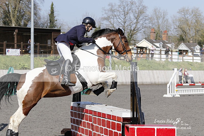 _EST0686 - Bourne Valley Riding Club Winter Showjumping 27/03/22
