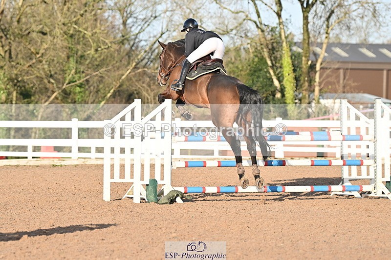 231210A-134522-02674 - Cls 20 Newcomers & 1.10m Open