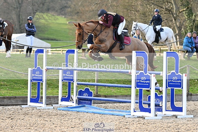 250322A-163907-03591 - Cls 14 Snr Fox & 1.20m Open