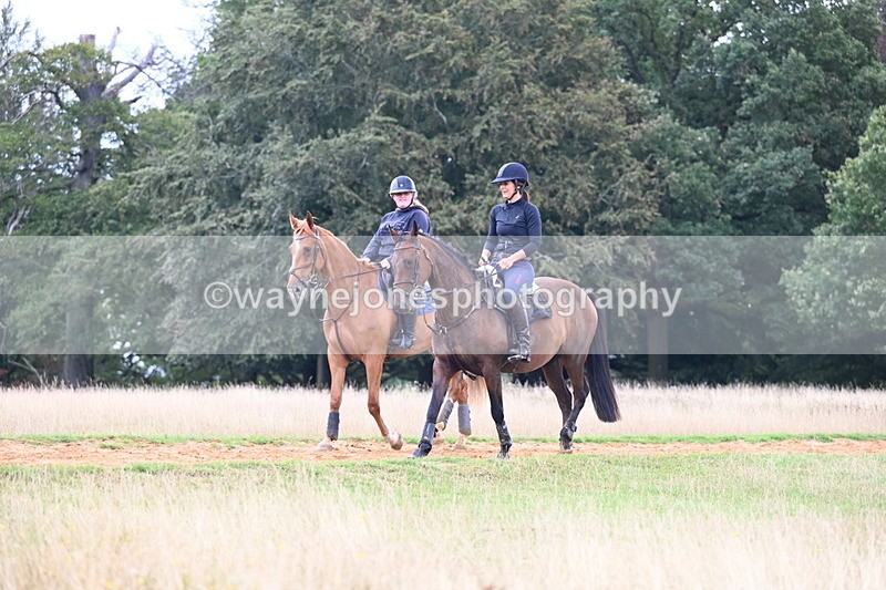 DSC_4234 - Time at Statue 09:50 to 11:09