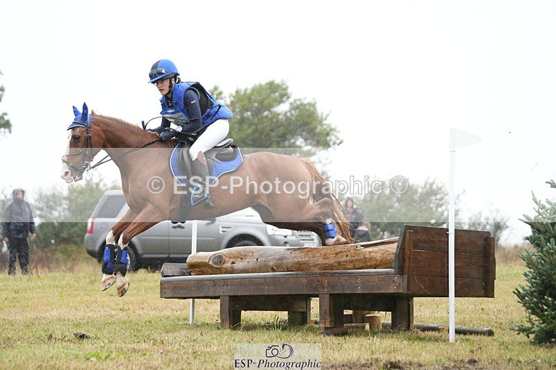 250830-143108-04128 - F-258-Tiana.Gale