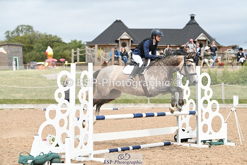 250807-132305-01140 - 80cm Round 2