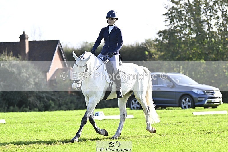 241025-143812-09699 - 389-Sophie.Hilliard-SILVER.LEADER