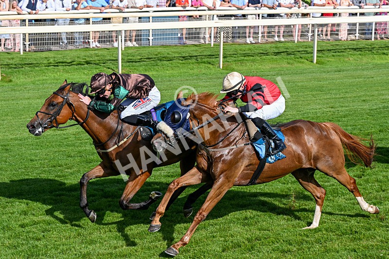 110726-Race 7-Magic Boy-0524 - Race 7 17.30pm John Smith's Sprint Handicap