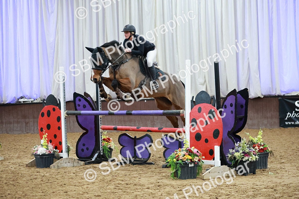 SBM_004528 - Class 17 - Senior Newcomers - 1.10m