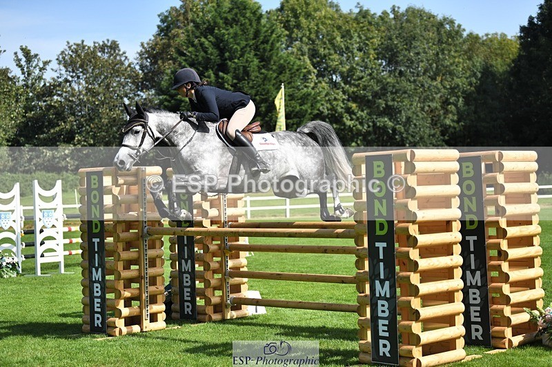 230908-120405-01258 - Cls 2 Snr Foxhunter & 1.20m Open