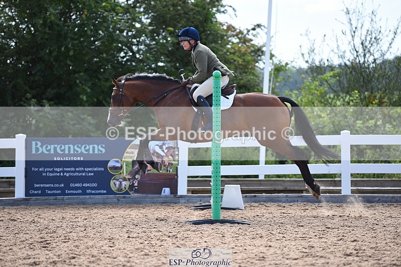 230718A-172318-00289 - 70cm