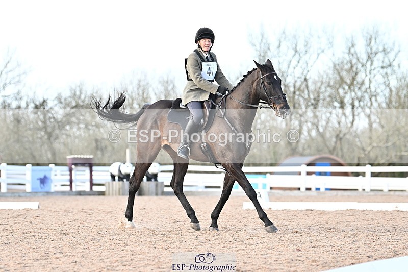 240324A-155622-04672 - Novice 28, 15.33 to 16.15