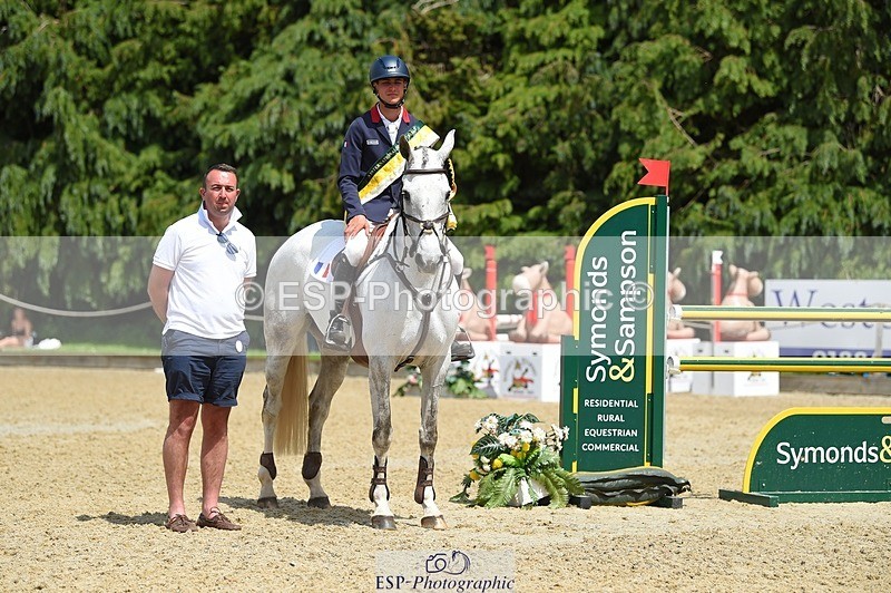 230528-134358-16108 - 3* Presentations