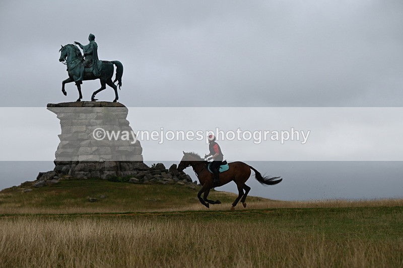DSC_0469 - Time at Statue 09:51 to 10:54