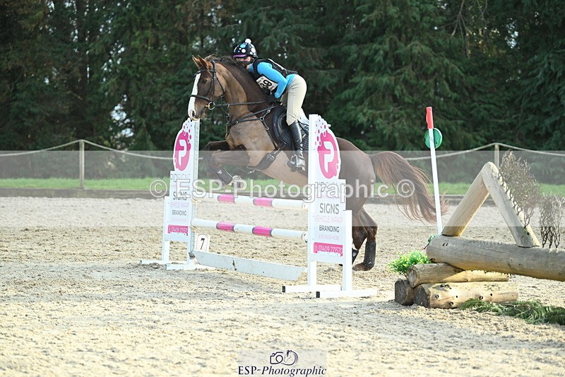 250309A-160559-02284 - Cls 03 90cm 15.05 to End